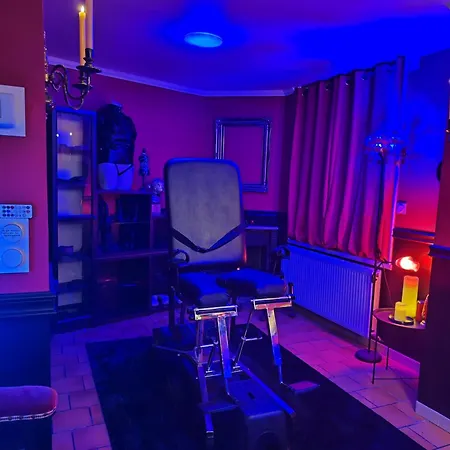 Сasa de vacaciones - Le Donjon Des Désirs