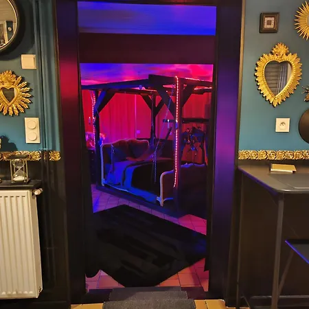 - Le Donjon Des Desirs Vakantiehuis Maubeuge