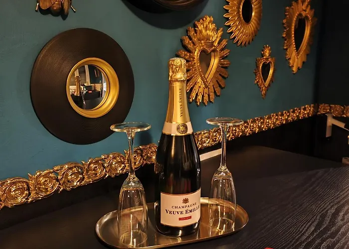 - Le Donjon Des Désirs